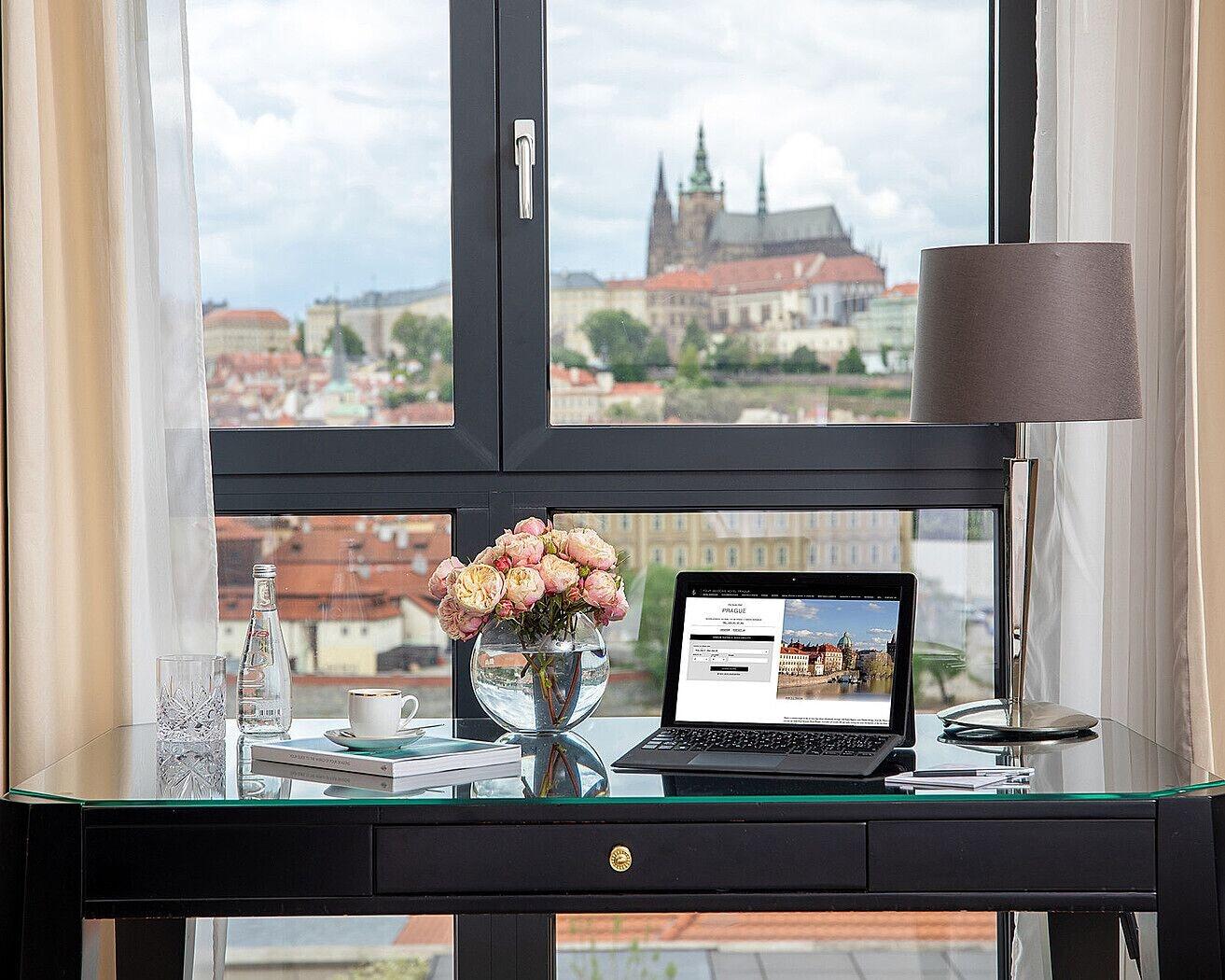 Four Seasons Praga